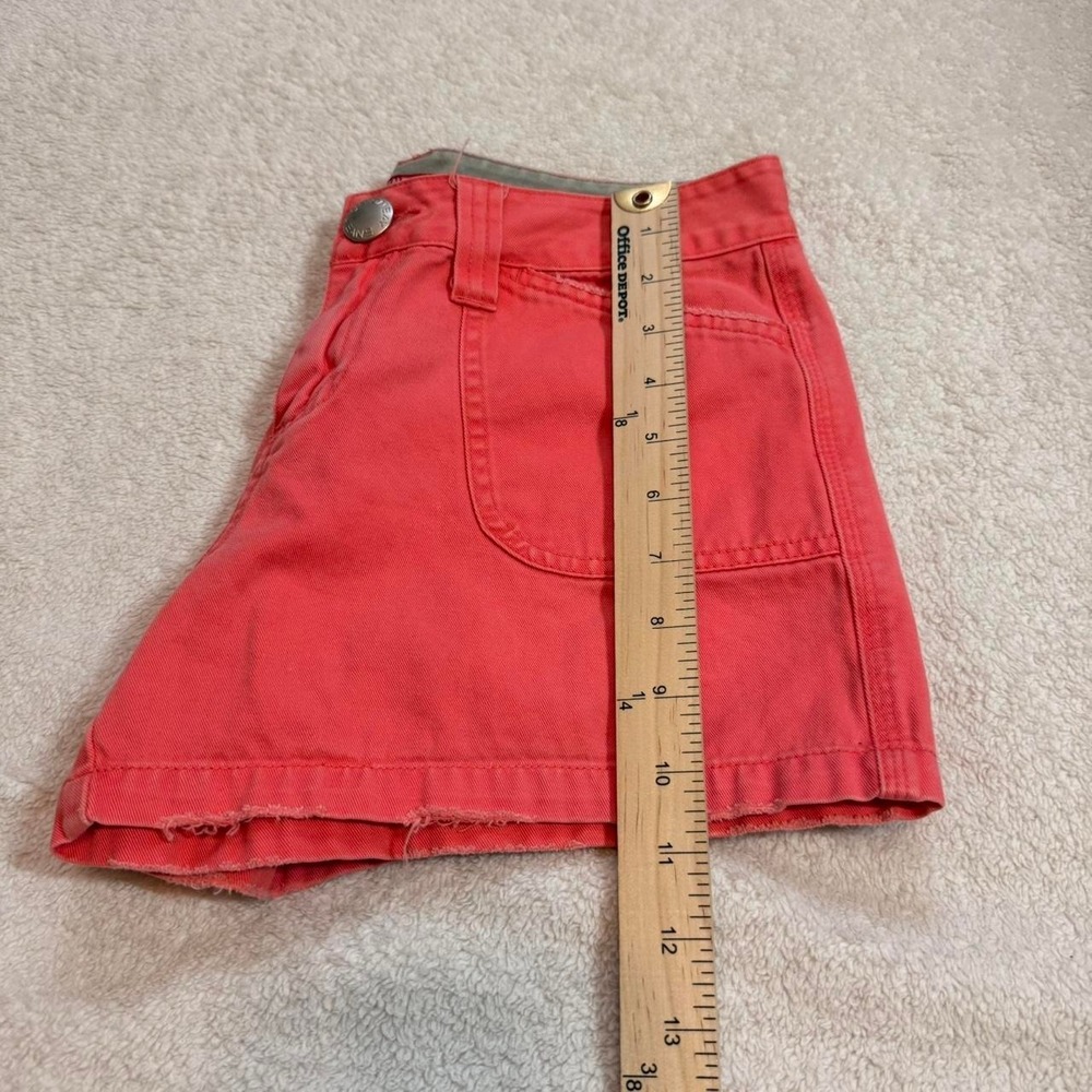 Vintage Coral Shorts - Picture 6 of 7